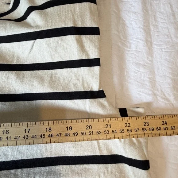 Gibson Latimer Striped Sleeveless Top Women’s Medium Black Cream - Picture 5 of 6